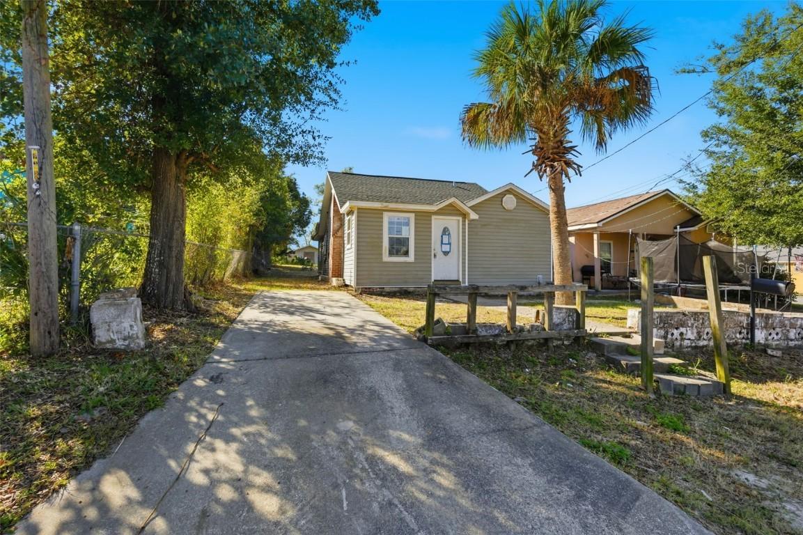 1002 E 9th Ct., Panama City, FL 32401