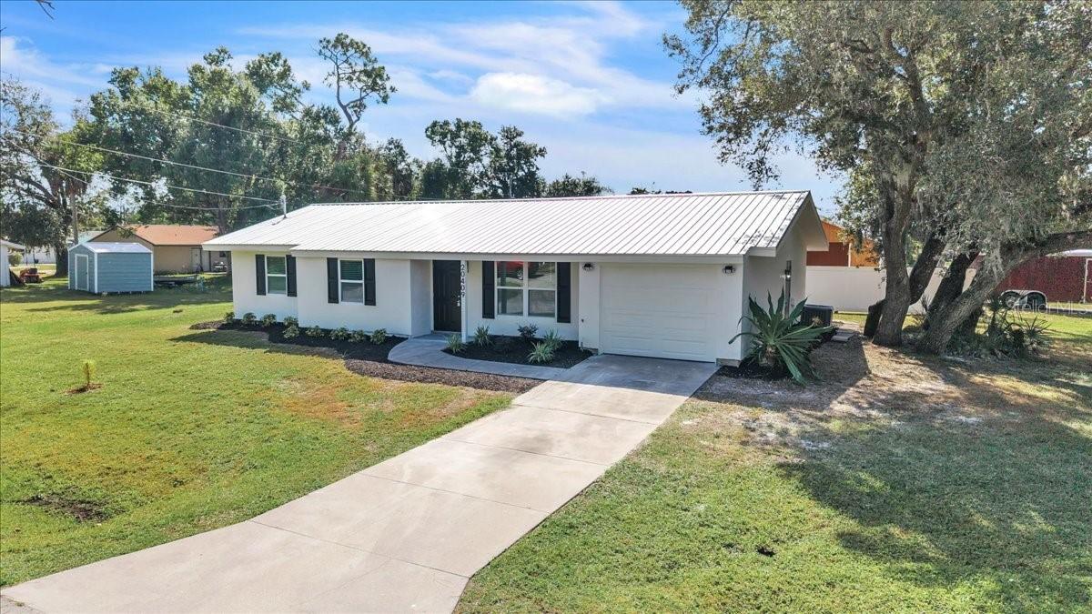 20409 Emerald Ave., Port Charlotte, FL 33952