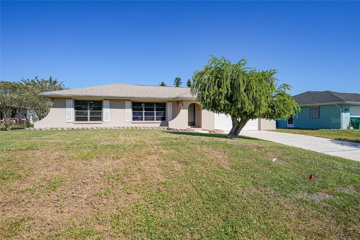 21196 Burkhart Dr., Port Charlotte, FL 33952