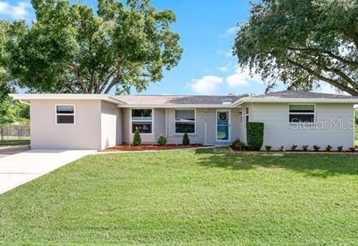 17040 E Lake Dr., North Fort Myers, FL 33917