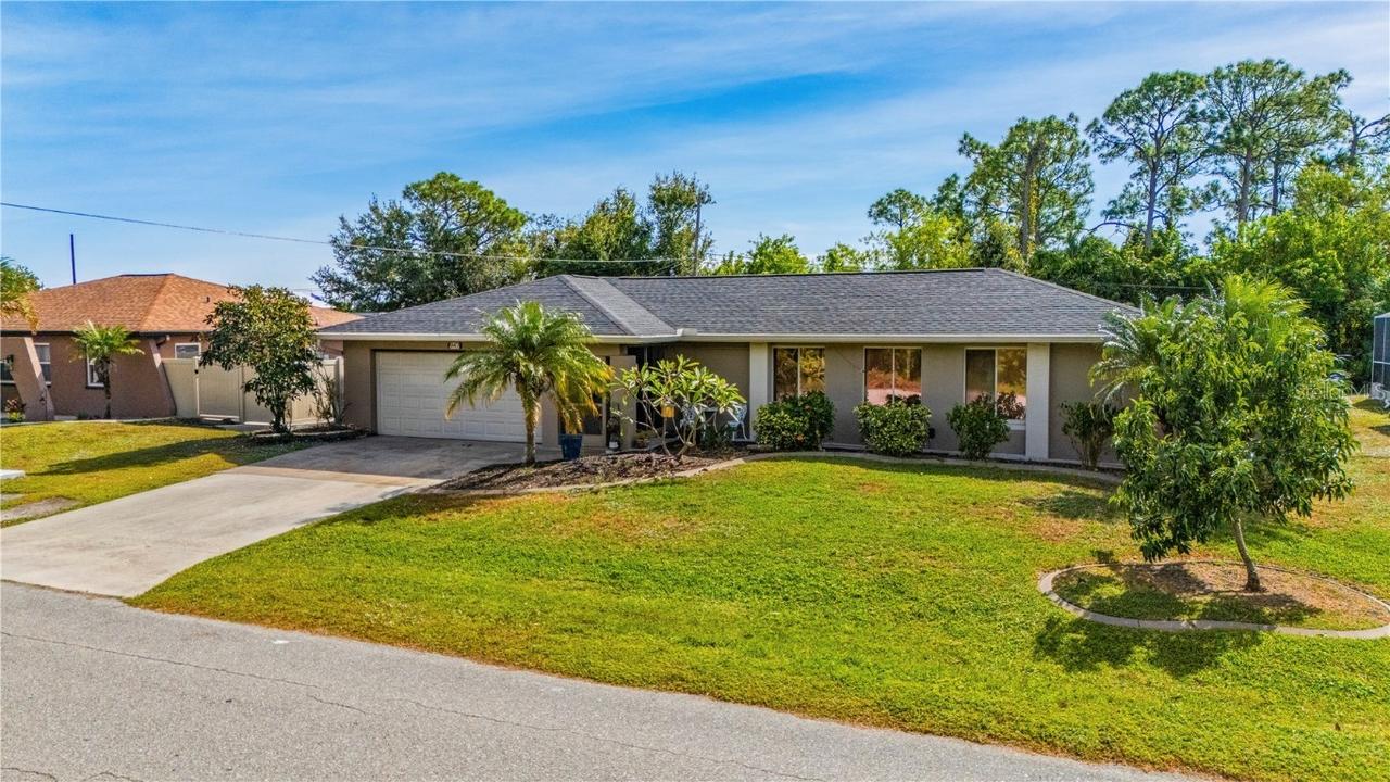 947 Silver Springs Ter., Port Charlotte, FL 33948