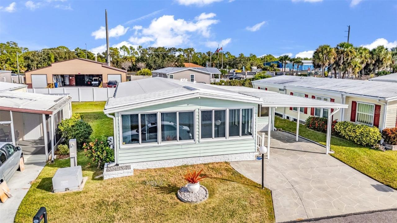 177 Lazy River Rd., North Port, FL 34287