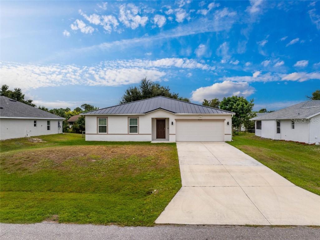 23121 Newcun Ave., Punta Gorda, FL 33980