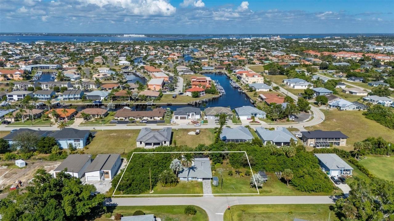 1000 Marlin Dr., Punta Gorda, FL 33950