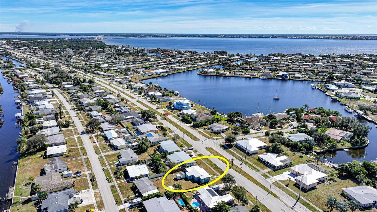21470 Edgewater Dr., Port Charlotte, FL 33952