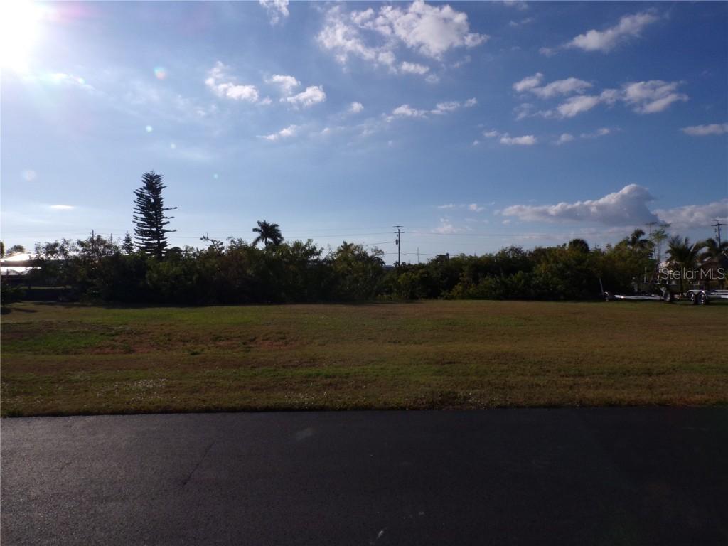 4421 Pelican Pointe Dr., Punta Gorda, FL 33950