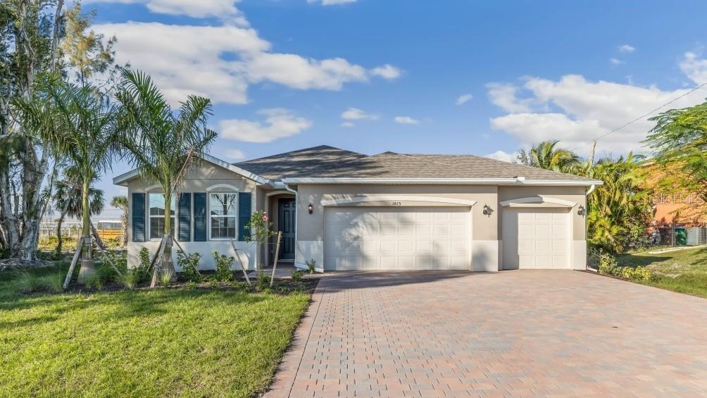 2064 New Castle Ln., Punta Gorda, FL 33983