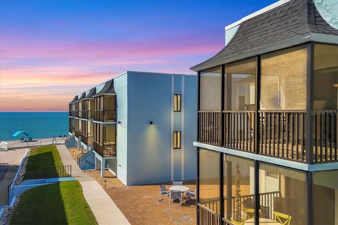 2810 N Beach Rd. #D205, Englewood, FL 34223