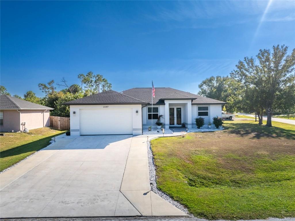 23387 Cedarton Ave., Punta Gorda, FL 33980