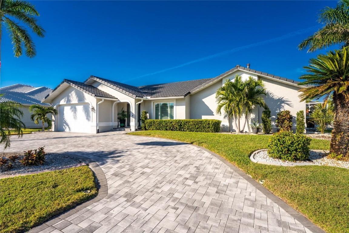 808 Lucia Dr., Punta Gorda, FL 33950