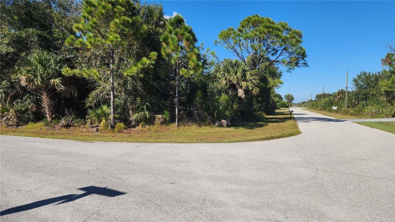 12062 Coleman Ave., Port Charlotte, FL 33981