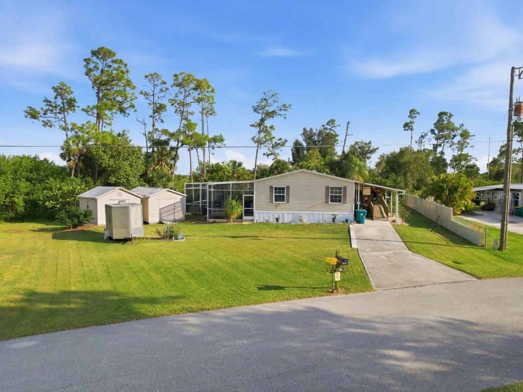 27930 Leatherwood Cir., Punta Gorda, FL 33950
