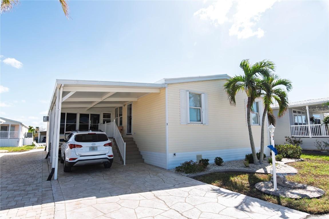 7 Freeman Ave., Punta Gorda, FL 33950