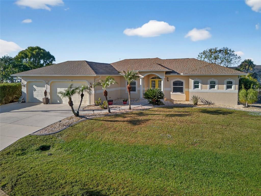 2911 Riverside Dr., Punta Gorda, FL 33950