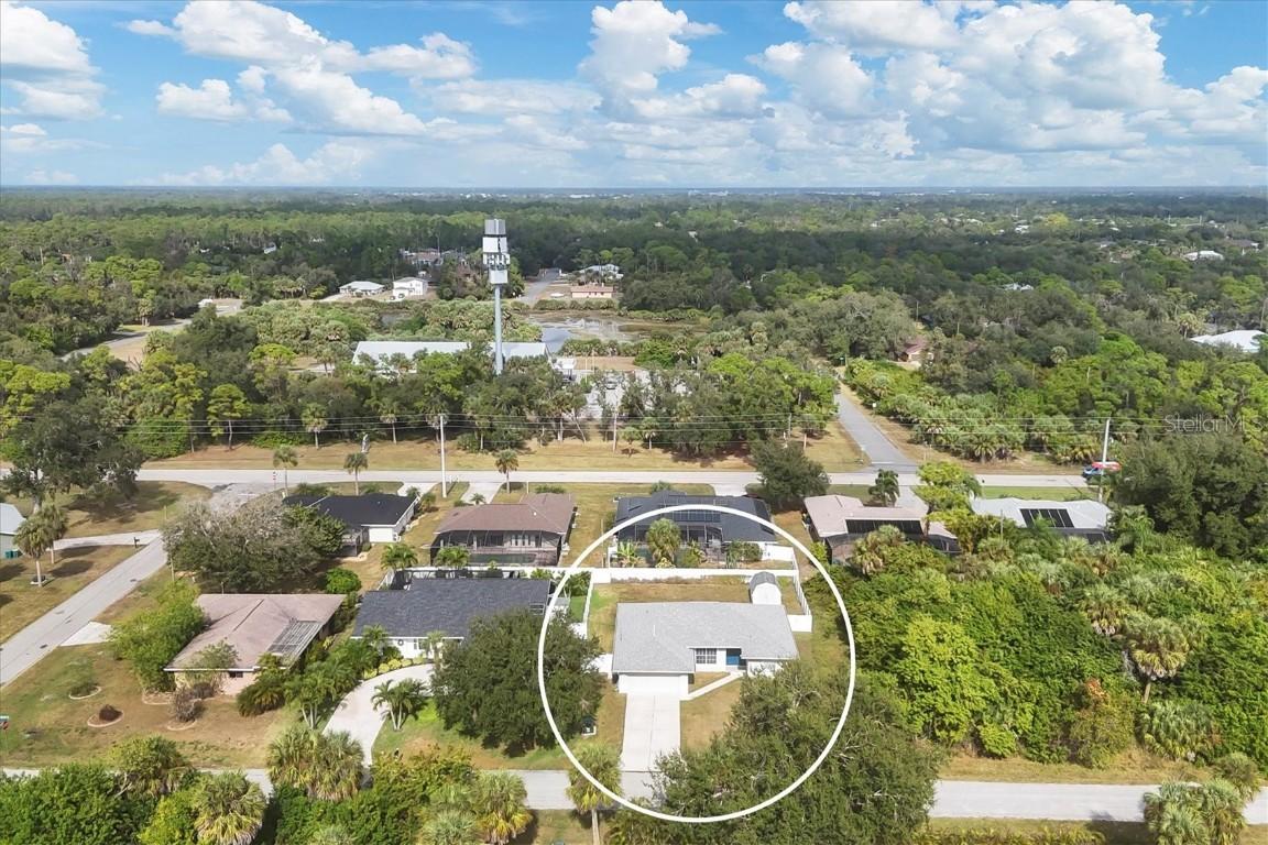 18388 Robinson Ave., Port Charlotte, FL 33948