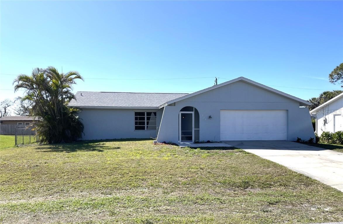 234 Shadow St., Port Charlotte, FL 33952
