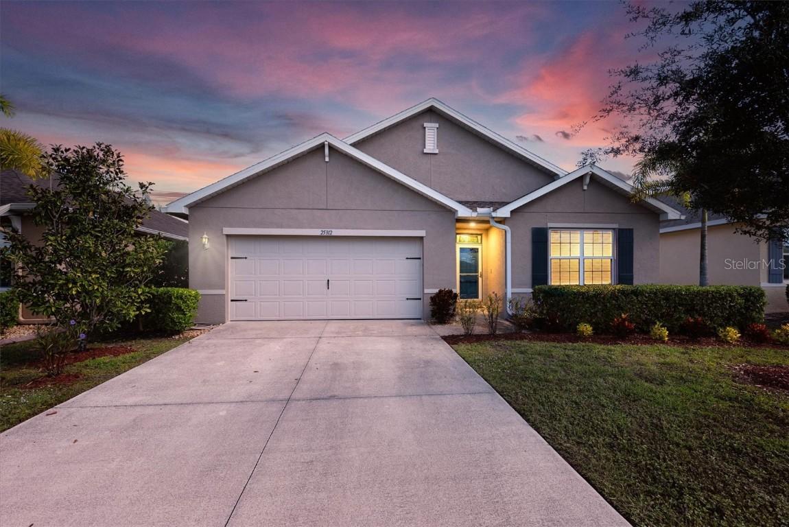 25312 E Lenox Cir., Punta Gorda, FL 33950