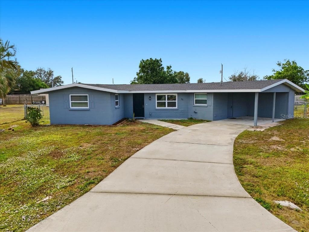 111 Francis Dr., Port Charlotte, FL 33952