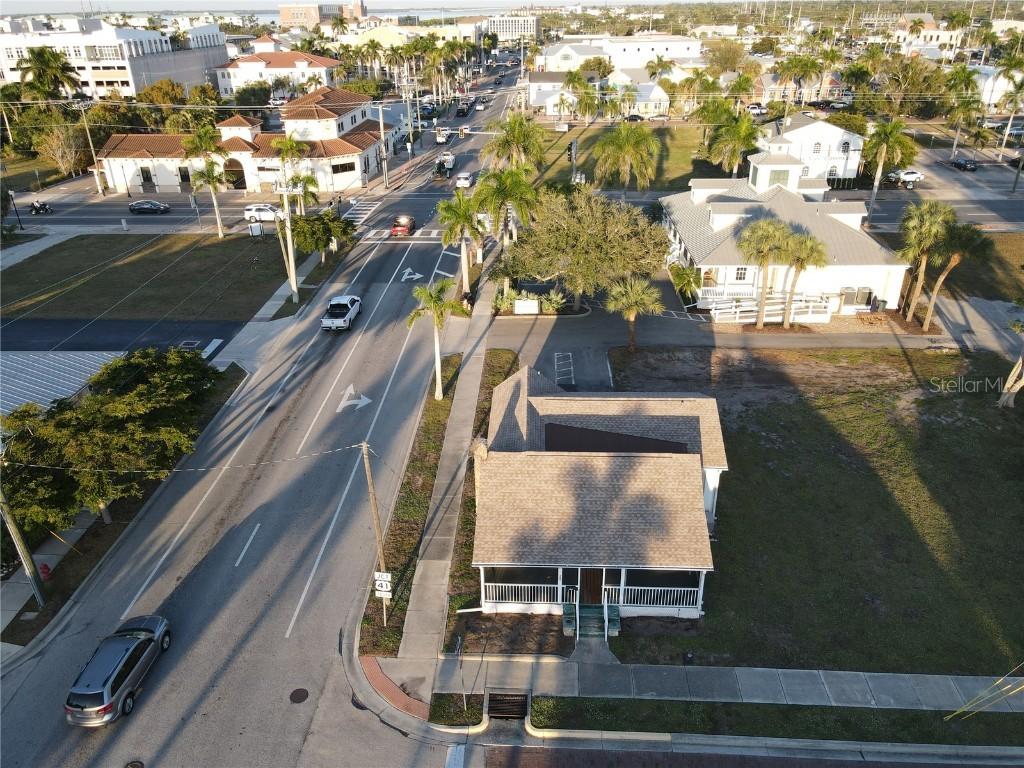 302 Goldstein St., Punta Gorda, FL 33950