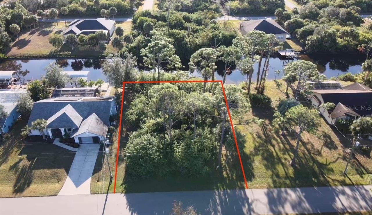 468 Cory St., Port Charlotte, FL 33953