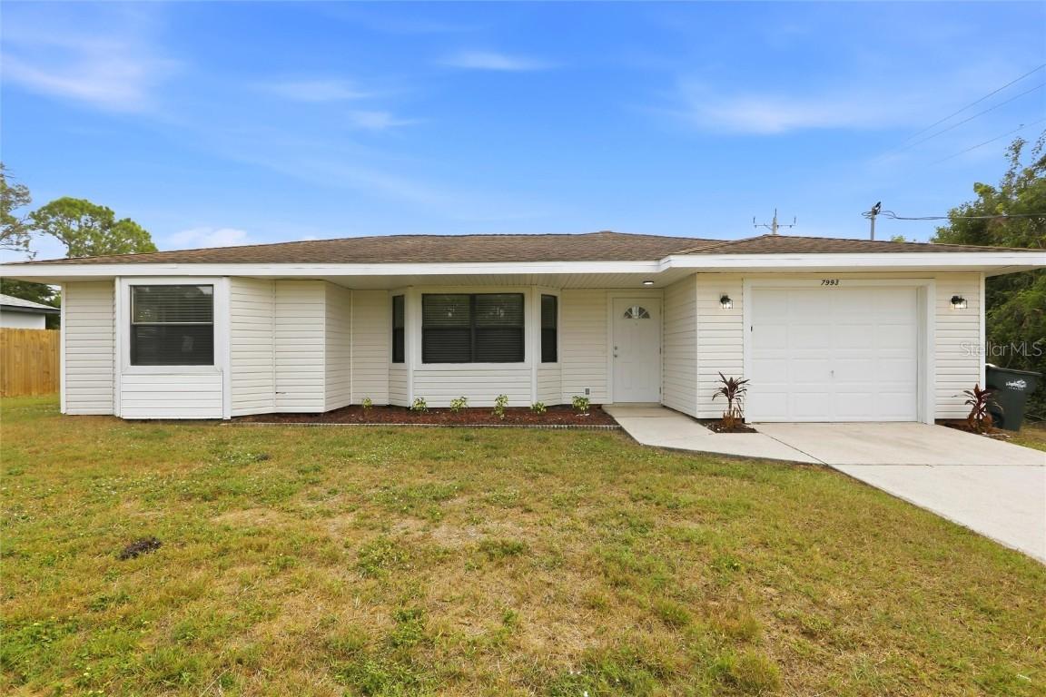 7993 Rockwell Ave., North Port, FL 34291