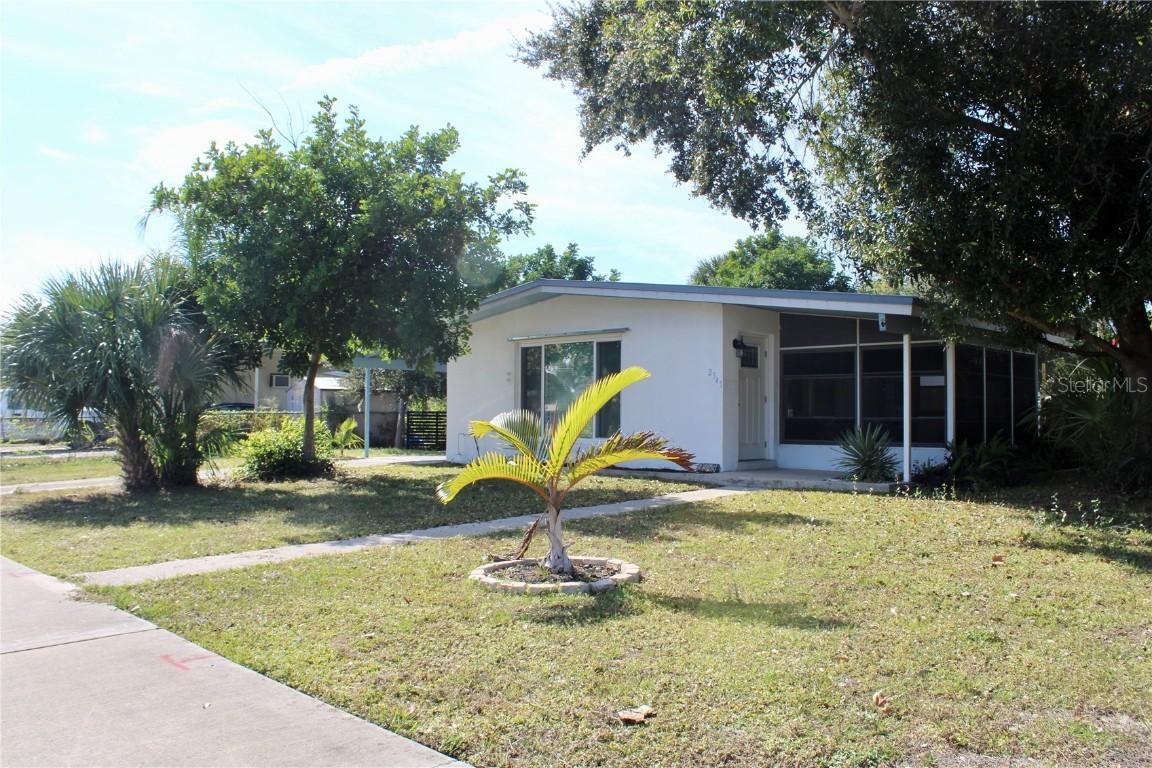 2545 Elkcam Blvd., Port Charlotte, FL 33952