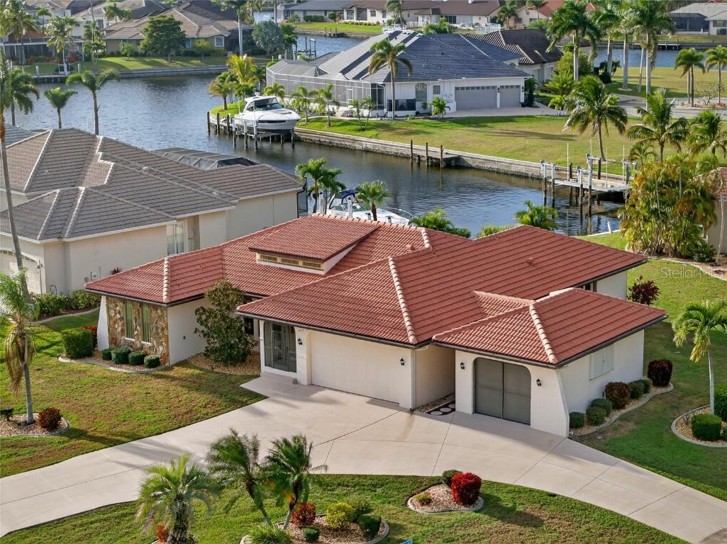 442 Macedonia Dr., Punta Gorda, FL 33950