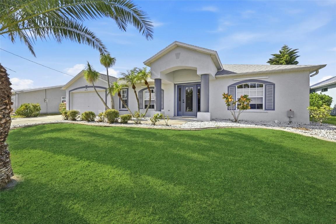 4219 Eastlake Ct., Port Charlotte, FL 33948