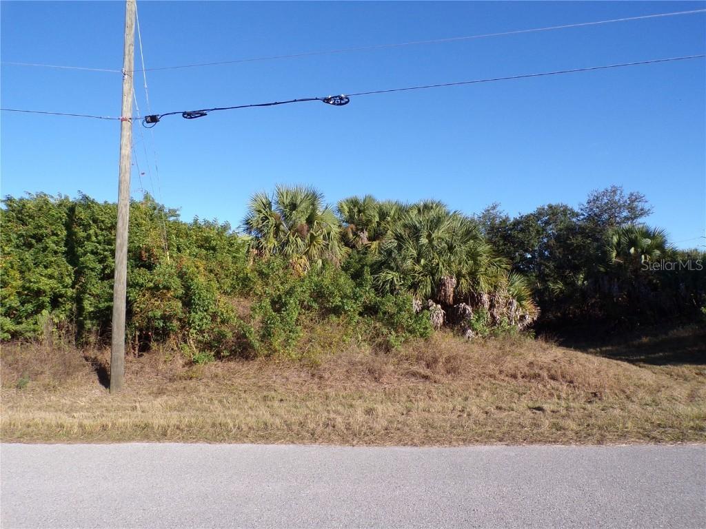 456 Rutland Cir., Port Charlotte, FL 33954