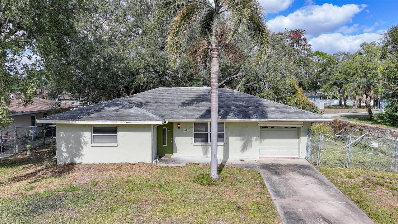 1100 Salina Ave., Port Charlotte, FL 33948