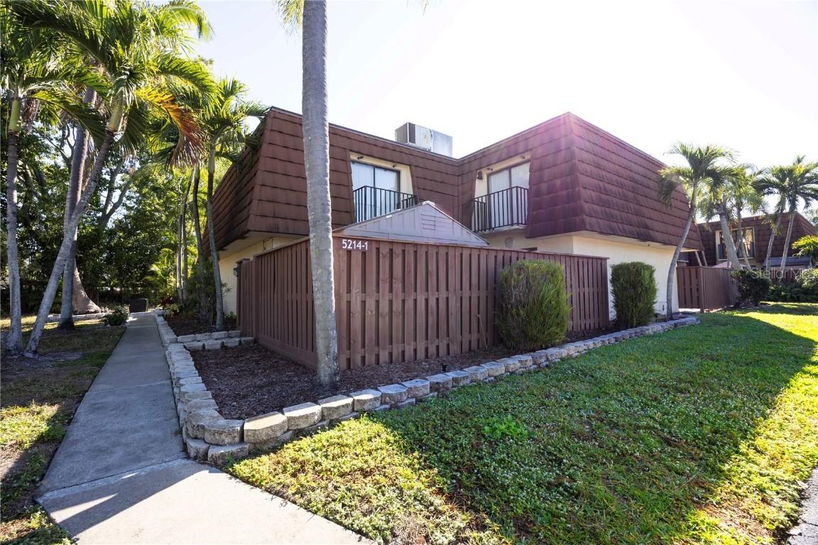 5214 Cedarbend Dr. #1, Fort Myers, FL 33919