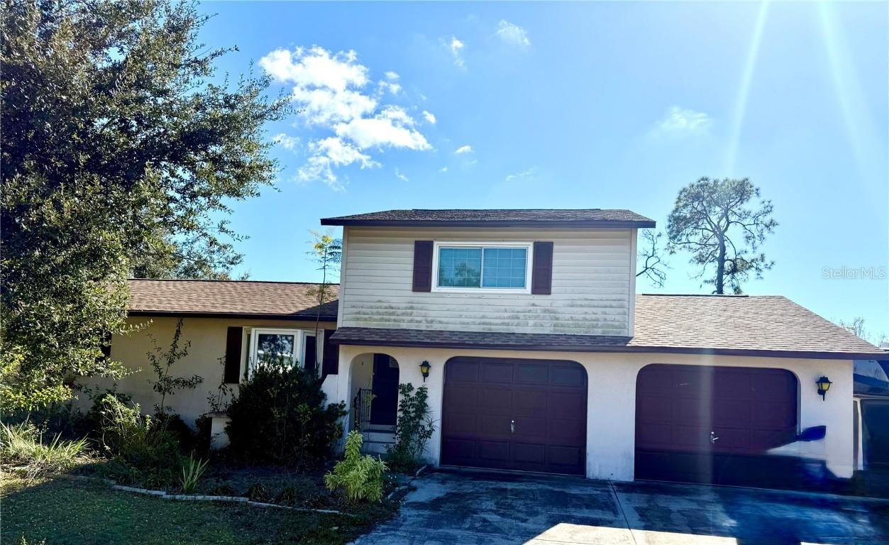 1107 Barbour Ave., Port Charlotte, FL 33948