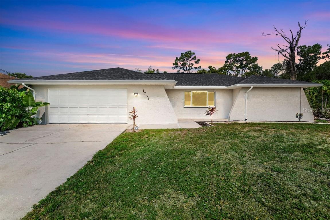 1231 Beacon Dr., Port Charlotte, FL 33952
