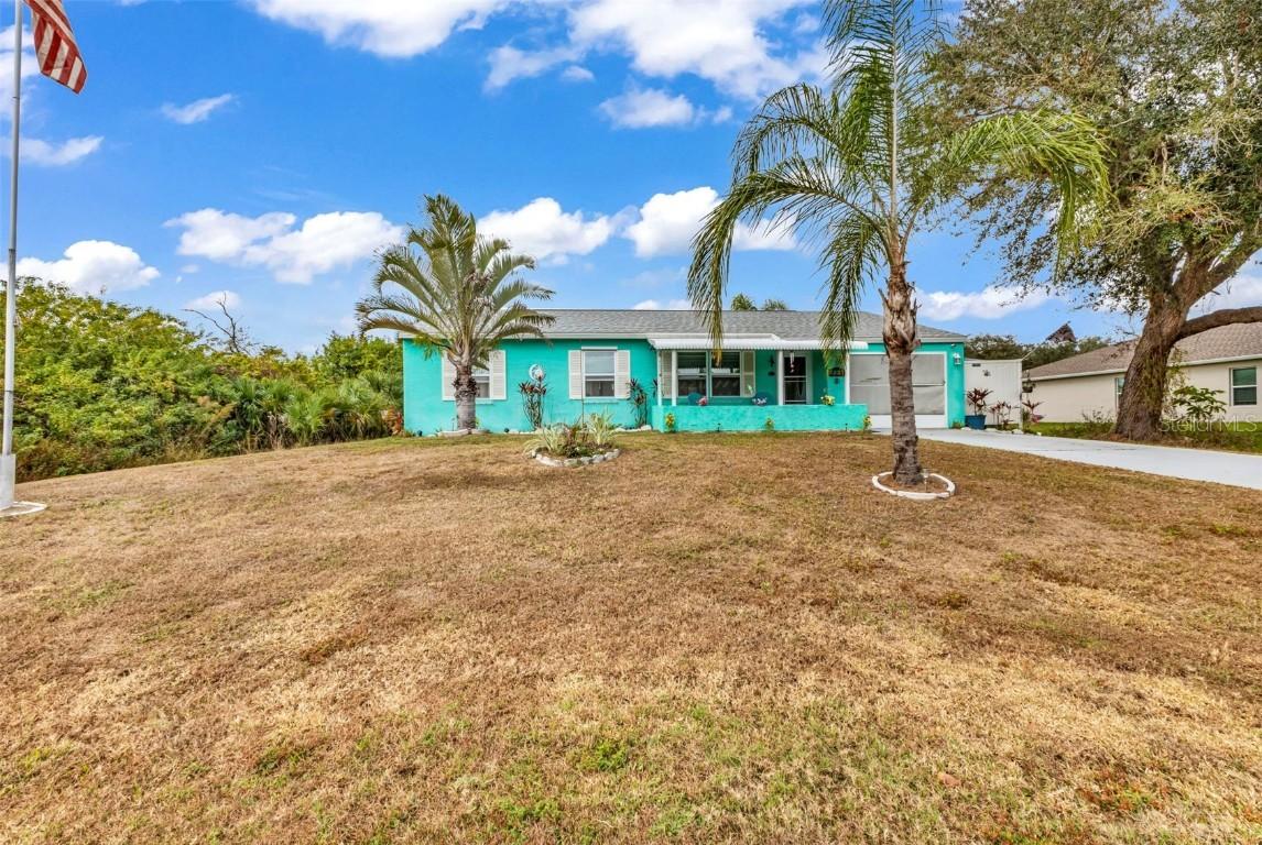 1227 Birchcrest Blvd., Port Charlotte, FL 33952