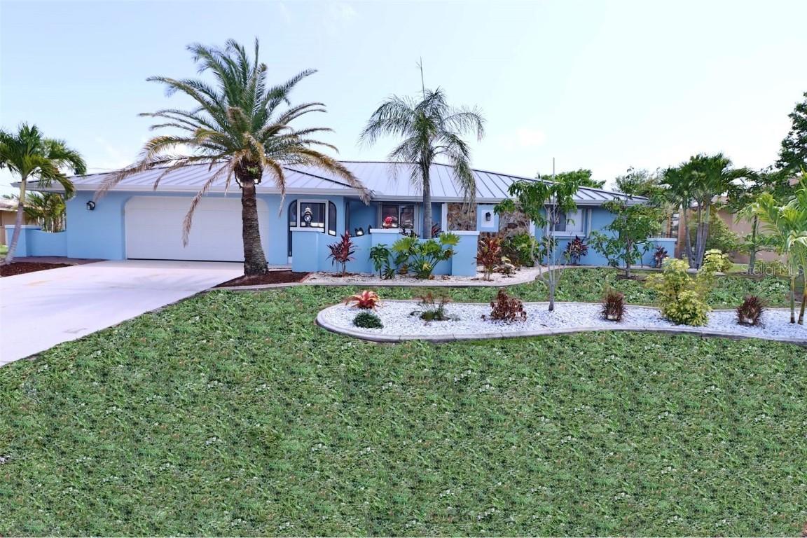 107 Sinclair St., Port Charlotte, FL 33952