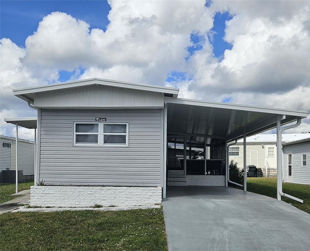 5409 Holiday Park Blvd., North Port, FL 34287