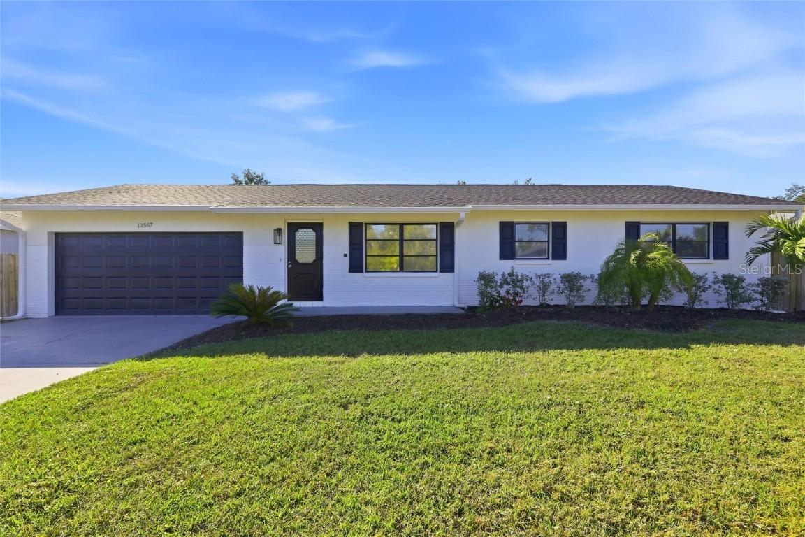 13567 Drysdale Ave., Port Charlotte, FL 33981