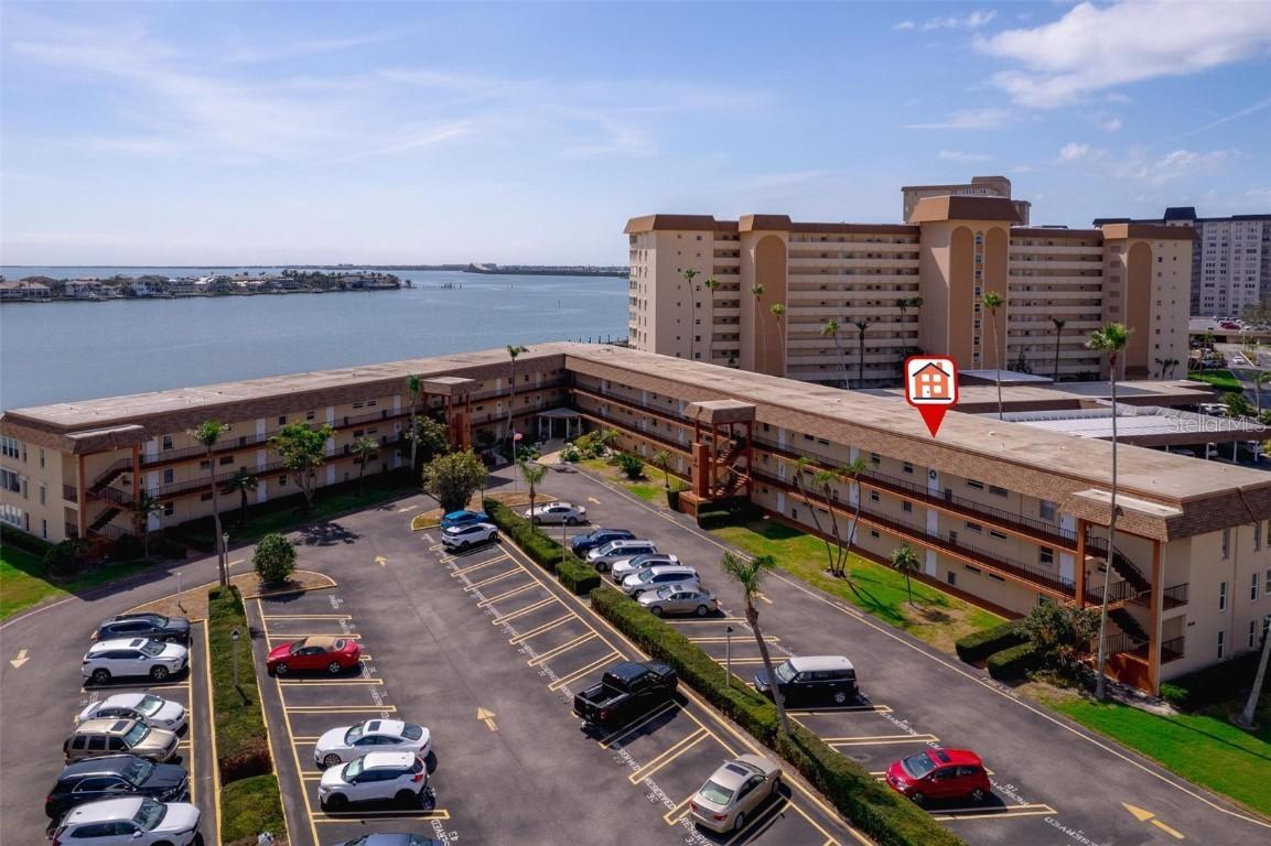 5020 Brittany Dr. #324, St Petersburg, FL 33715