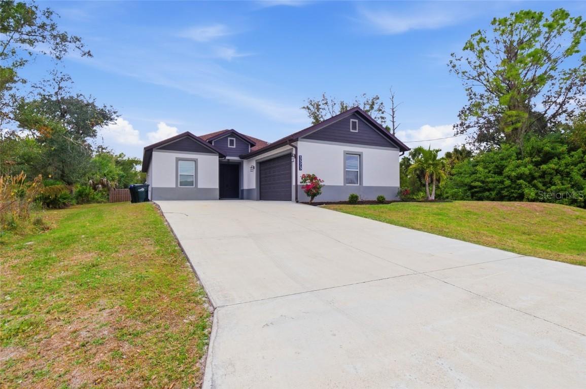 3373 Eagle Pass St., North Port, FL 34286