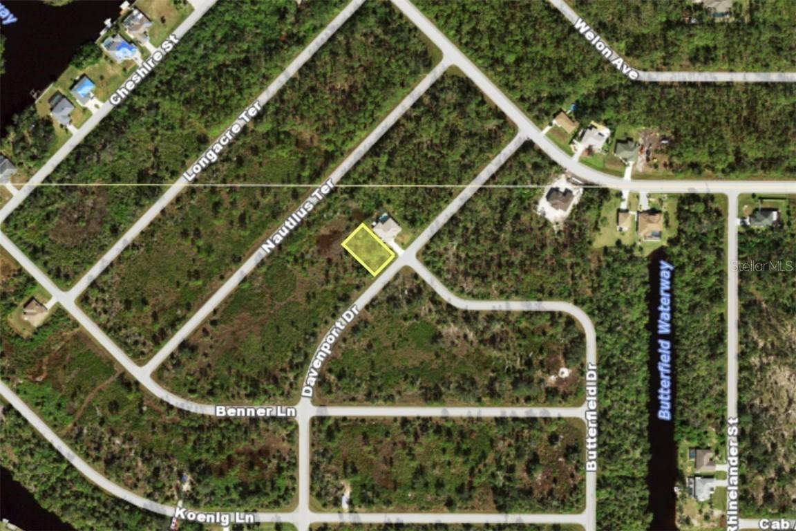 1053 Davenport Dr., Port Charlotte, FL 33953