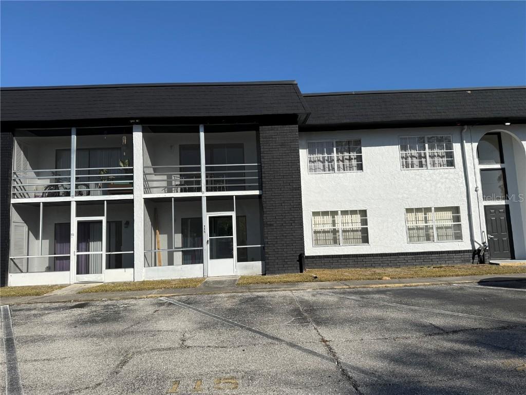 22302 Vick St. #215, Punta Gorda, FL 33980