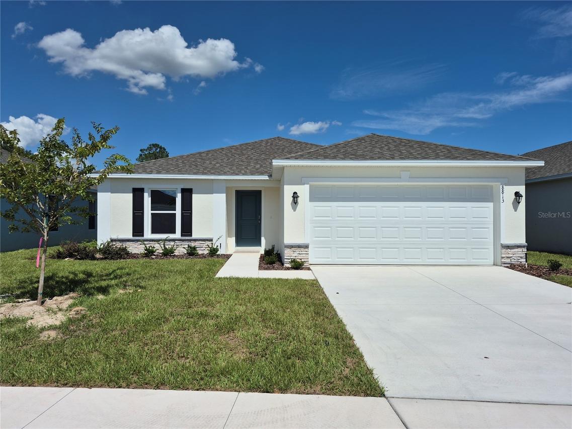 8813 Pine Bark Way, Wildwood, FL 34785