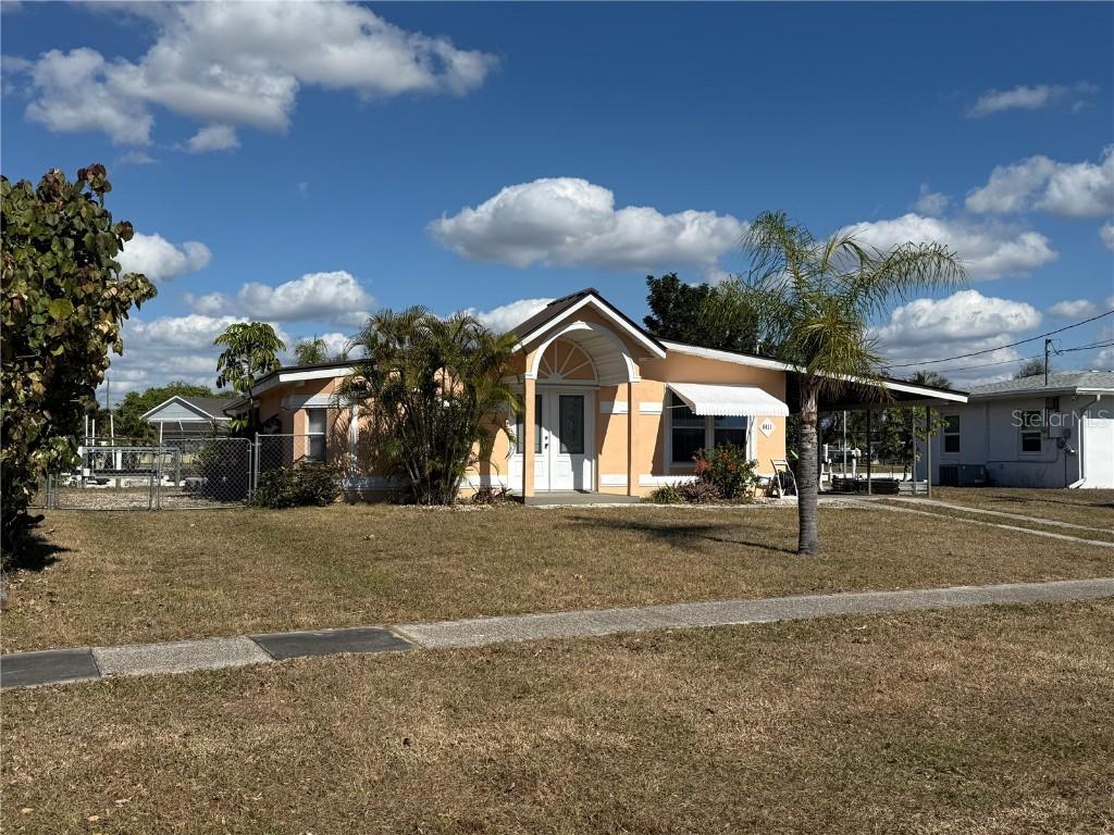 4411 Conway Blvd., Port Charlotte, FL 33952