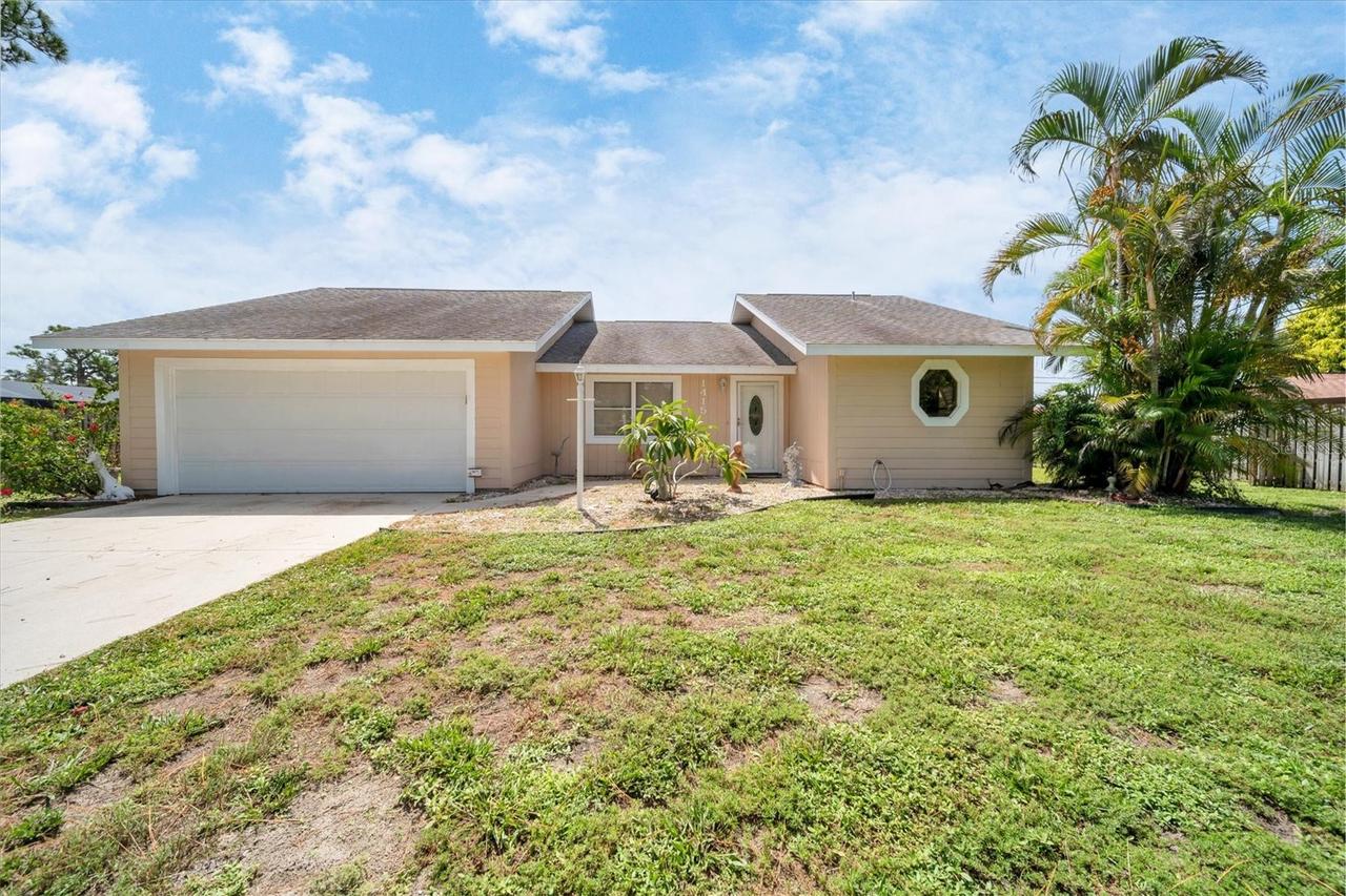 1415 Falcon Rd., Venice, FL 34293