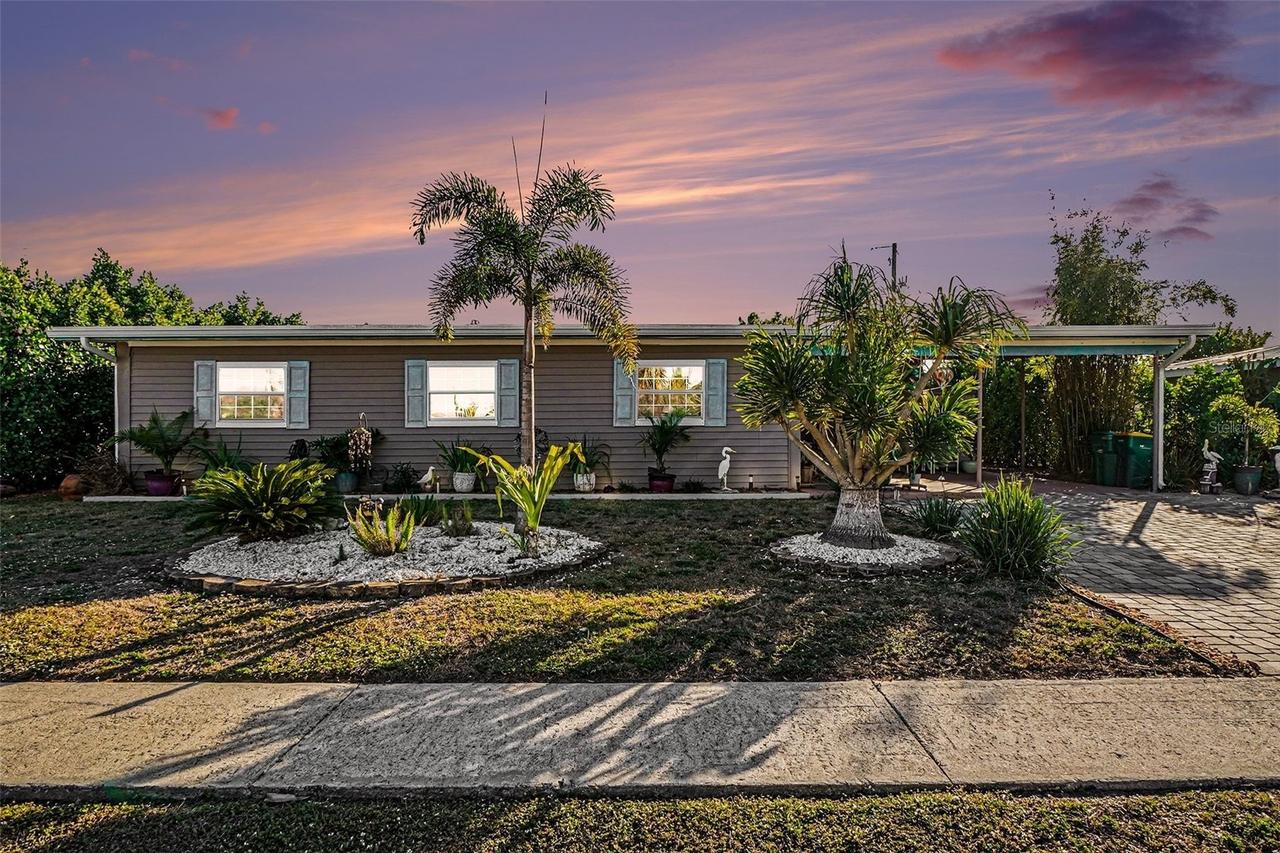 868 Conreid Dr., Port Charlotte, FL 33952