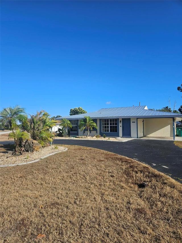 21221 Burkhart Dr., Port Charlotte, FL 33952