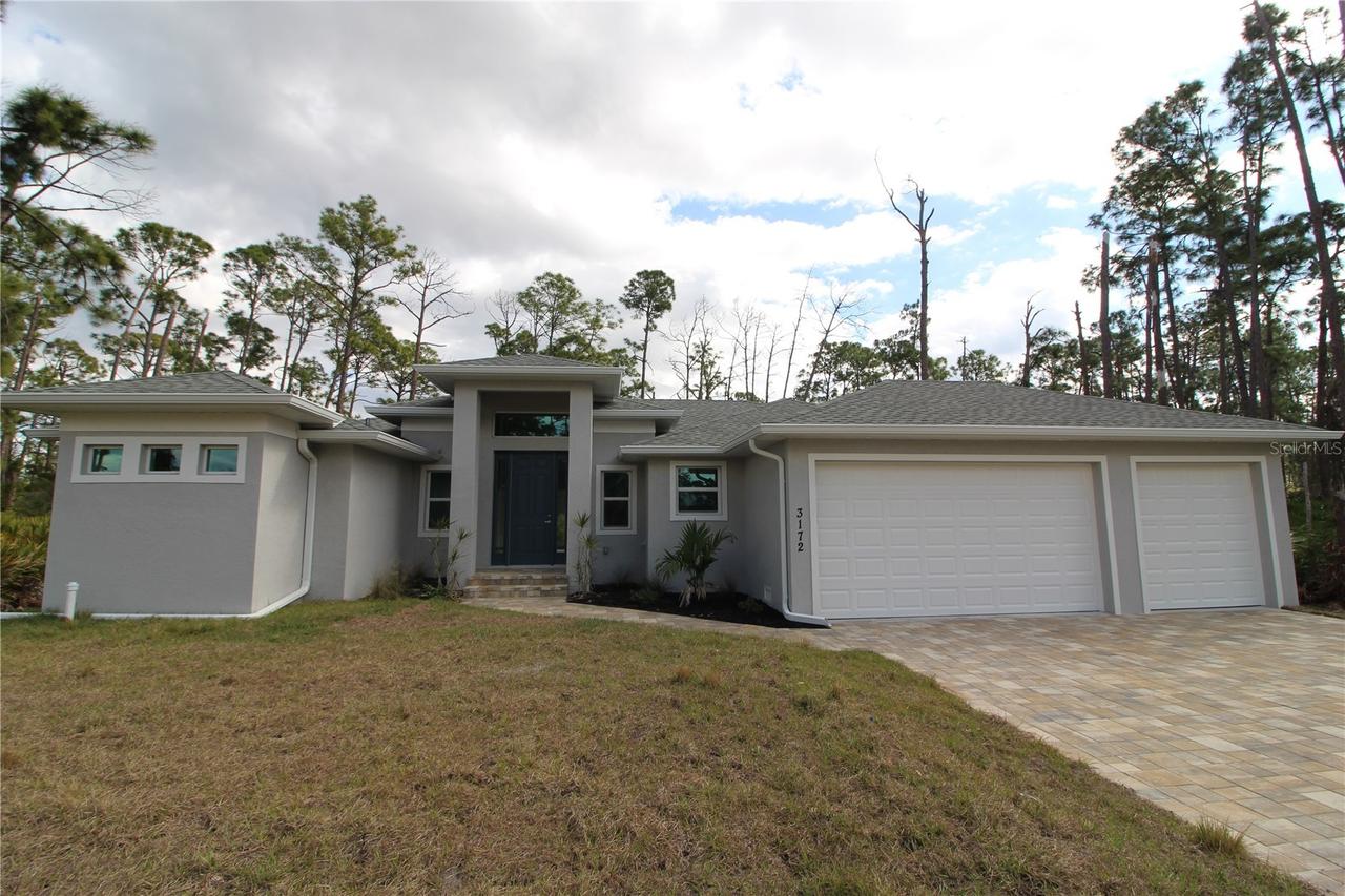 3172 Dutton St., Port Charlotte, FL 33948