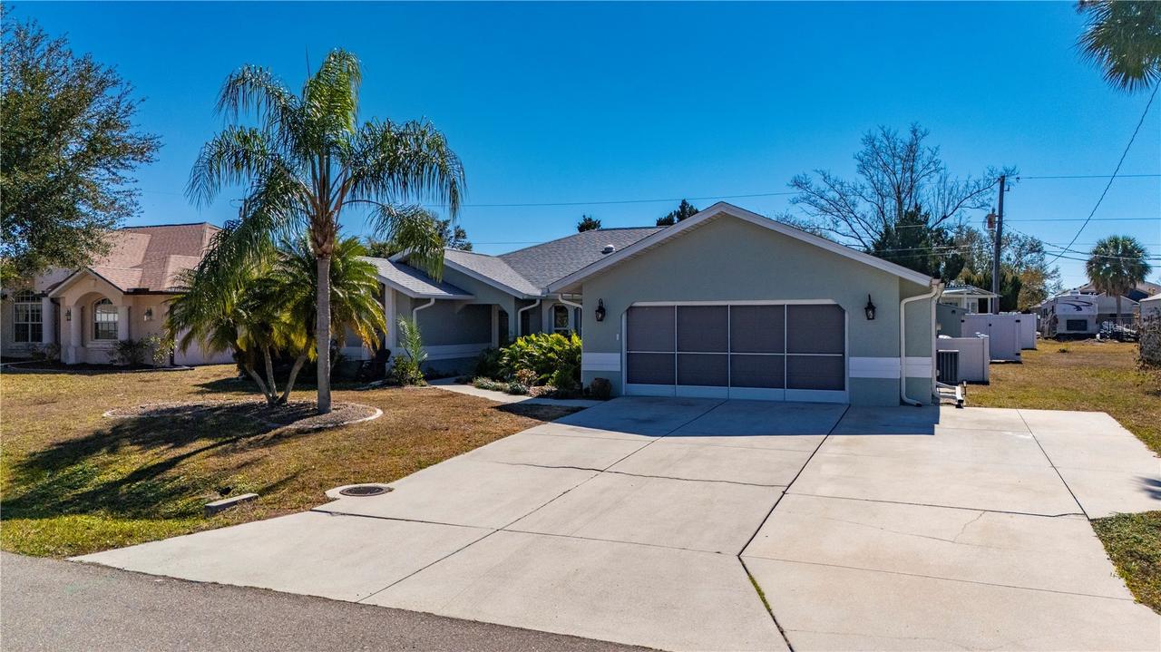 23165 Hammond Ave., Port Charlotte, FL 33954