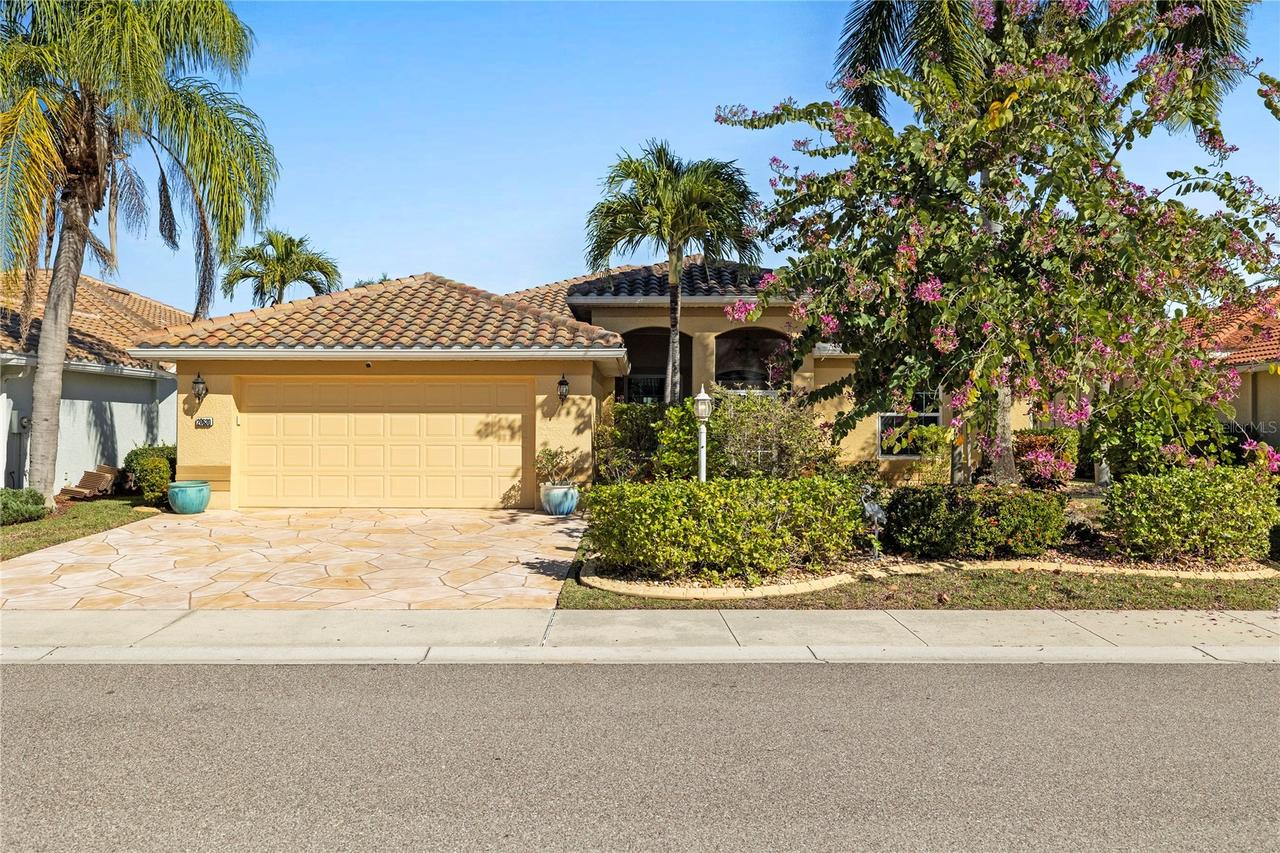 20630 Dennisport Ln., North Fort Myers, FL 33917