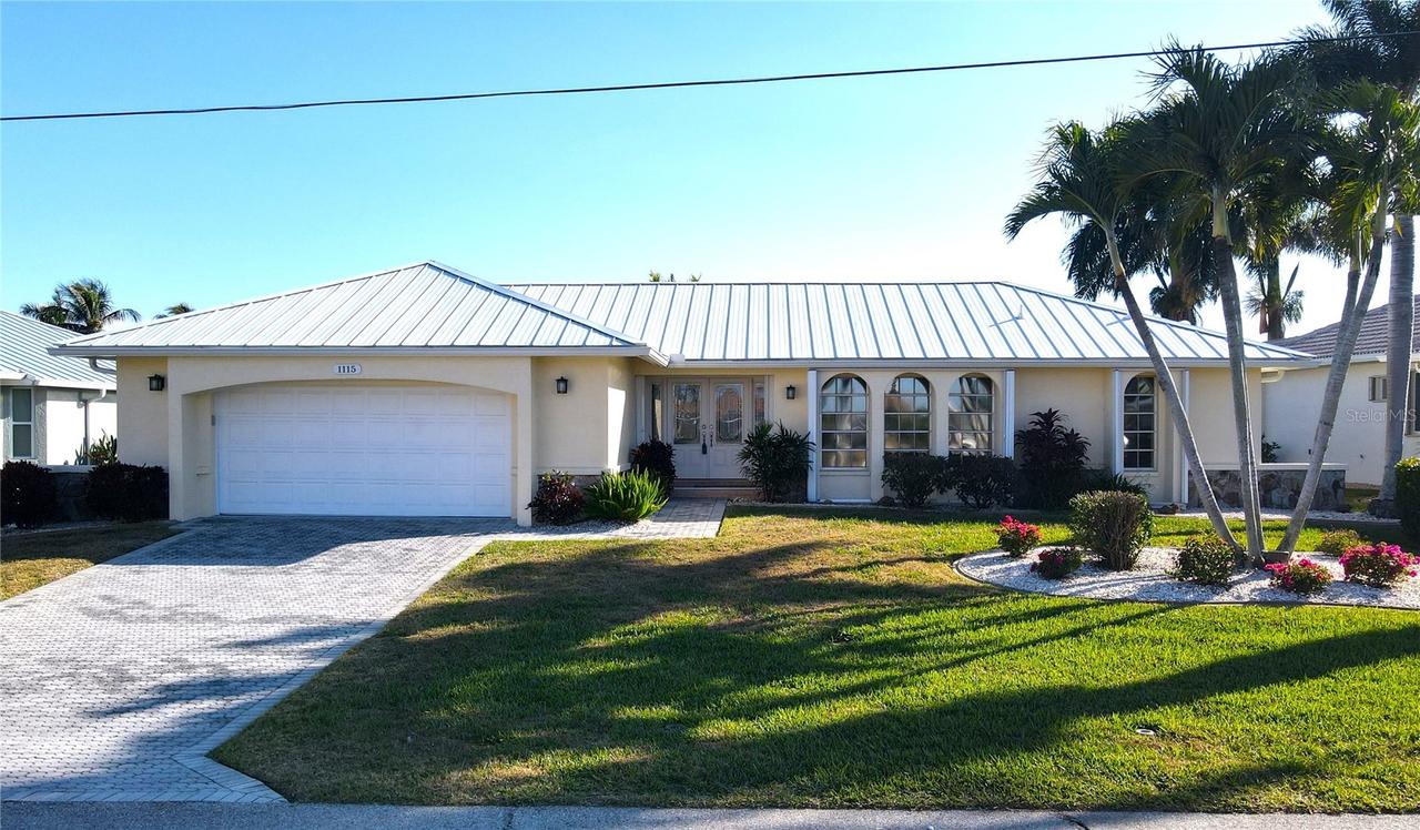 1115 Lucia Dr., Punta Gorda, FL 33950